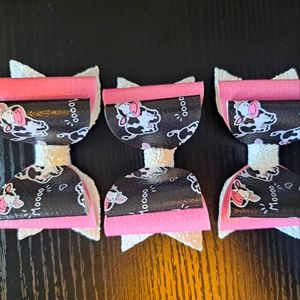 Little cow hair bow (clip)